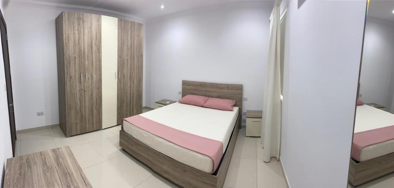 New 3 Bedroom Apartment Close To Airport Zurrieq Eksteriør bilde